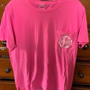 VS pink tee